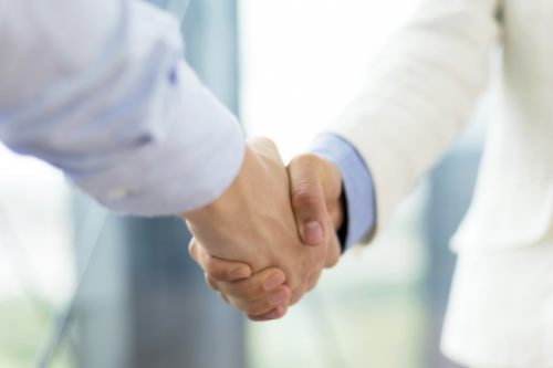 关于出售全资子公司齐齐哈尔聚彩堂环境能源有限公司51%股权及通过黑龙江聚彩堂综合智慧能源股份有限公司对其增资的公告